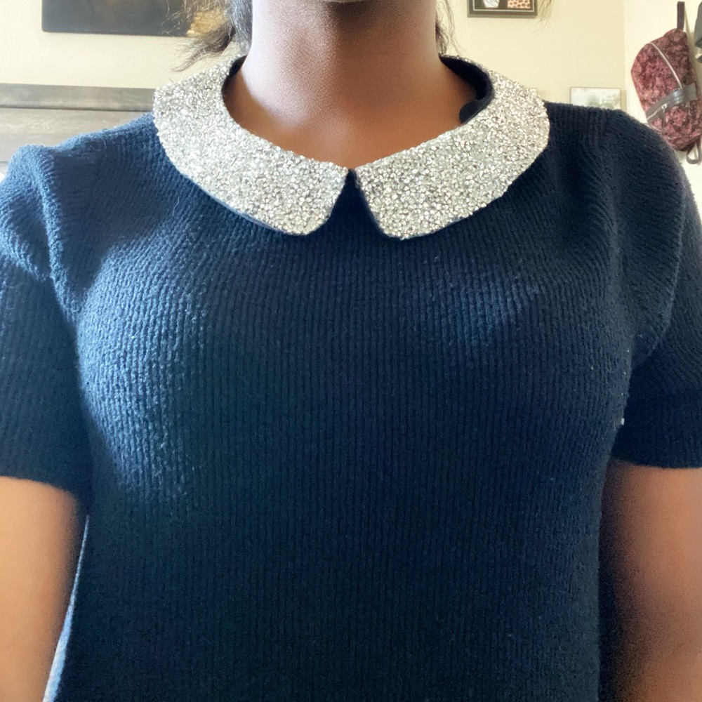 Rhinestone collar dress shirt